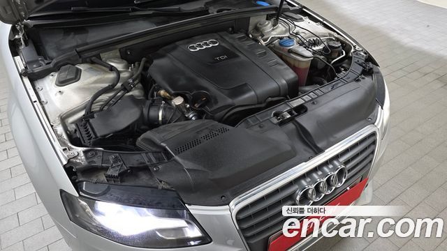 Audi A4 2012 — photo 6