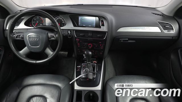 Audi A4 2012 — photo 7