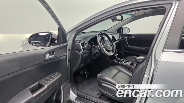Kia Sportage 2021 — photo 13