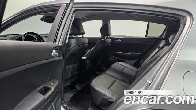 Kia Sportage 2021 — photo 17