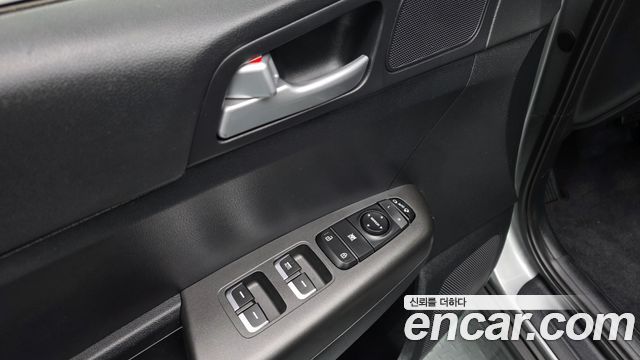 Kia Sportage 2021 — photo 29