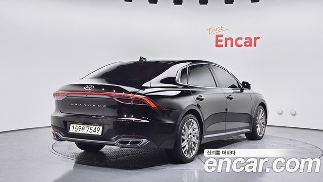 Hyundai Grandeur 2022 — photo 2