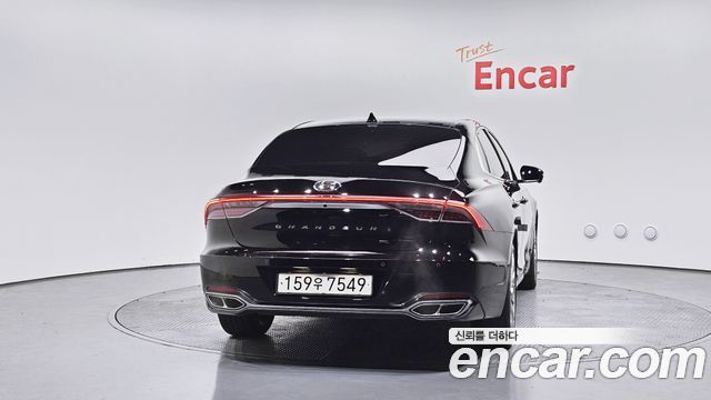 Hyundai Grandeur 2022 — photo 4