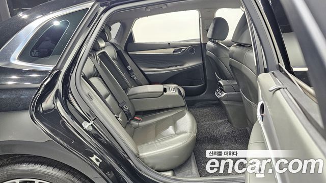 Hyundai Grandeur 2022 — photo 12