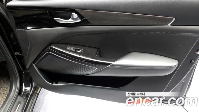 Kia K7 2021 — photo 14