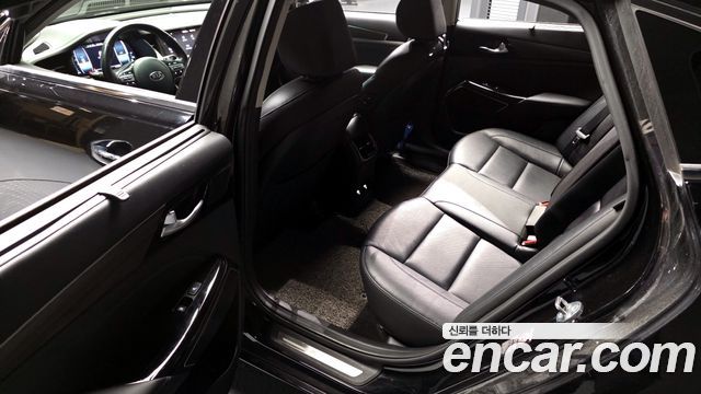 Kia K7 2021 — photo 16