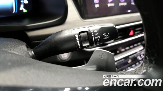 Kia K7 2021 — photo 27