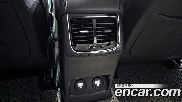 Kia K7 2021 — photo 30