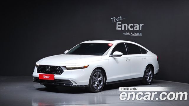 Honda Accord 2024 — photo 1