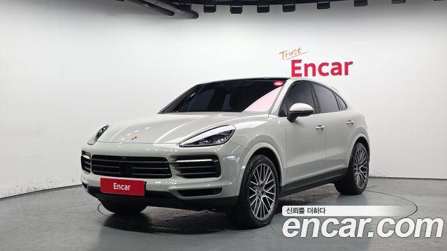 Porsche Cayenne 2023 — photo 1