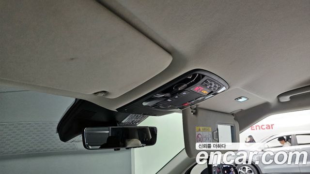 Kia Canival 2025 — photo 16