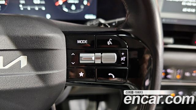 Kia Canival 2025 — photo 30
