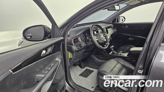 Kia Sorento 2018 — photo 10