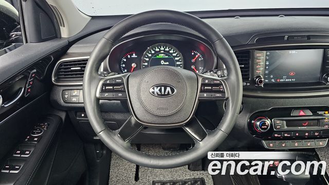 Kia Sorento 2018 — photo 14