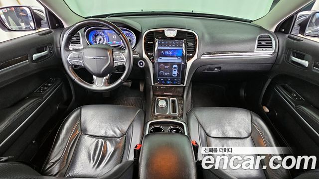 Chrysler 300C 2015 — photo 7