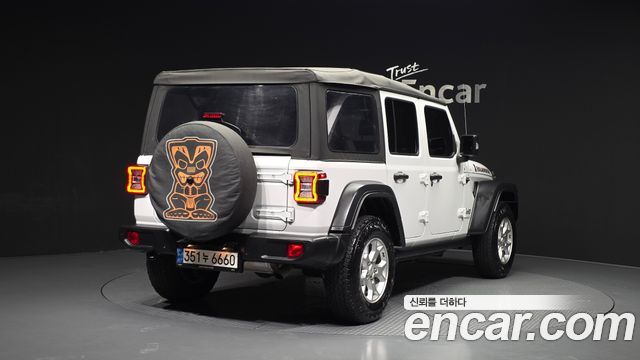 Jeep Wrangler 2021 — photo 2