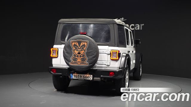 Jeep Wrangler 2021 — photo 4