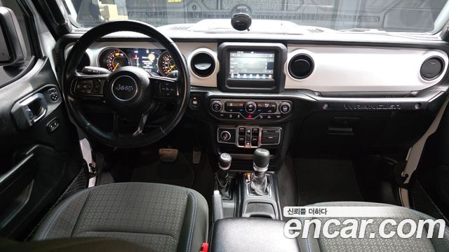 Jeep Wrangler 2021 — photo 7