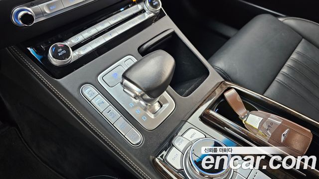 Genesis G90 2021 — photo 9