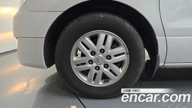 Hyundai Starex 2017 — photo 5