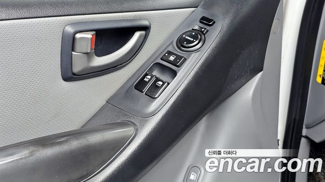 Hyundai Starex 2017 — photo 14