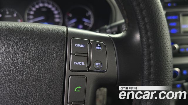 Hyundai Starex 2017 — photo 17