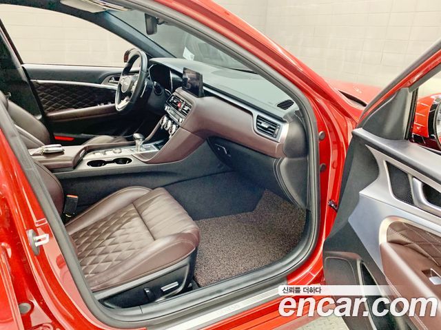Genesis G70 2021 — photo 14