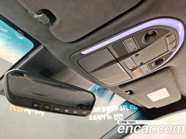 Genesis G70 2021 — photo 16