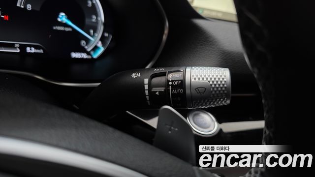 Genesis G80 2022 — photo 16
