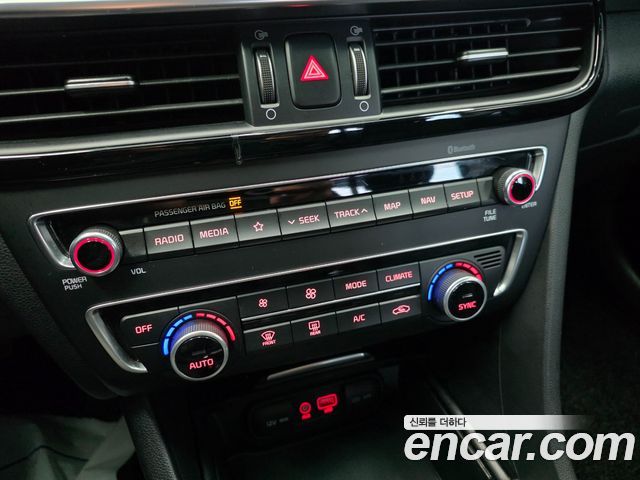Kia K5 2019 — photo 13