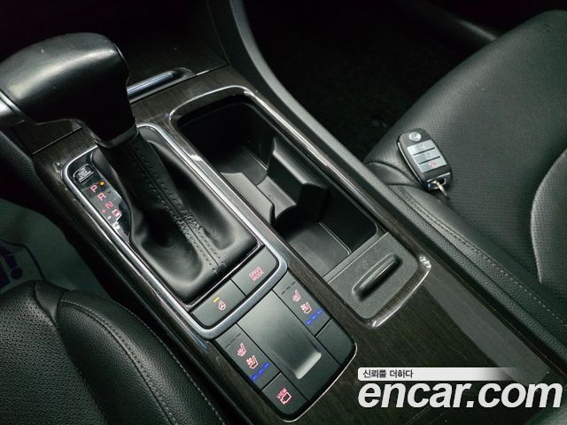 Kia K5 2019 — photo 14