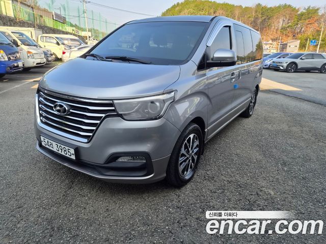 Hyundai Starex 2019 — photo 3