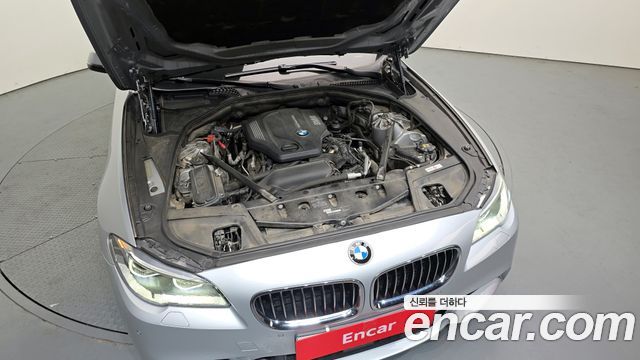 BMW 5-Series 2016 — photo 6