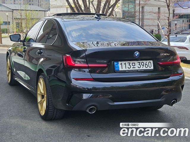 BMW 3-Series 2022 — photo 5