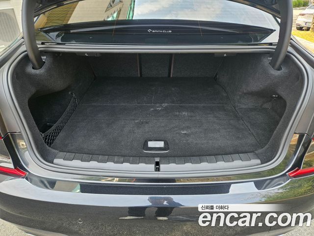 BMW 3-Series 2022 — photo 12