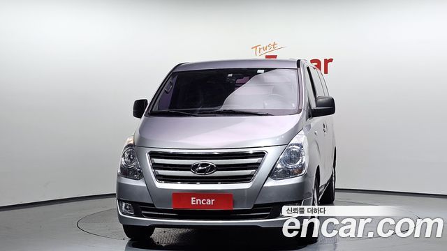 Hyundai Starex 2017 — photo 3