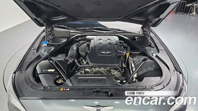 Genesis G80 2018 — photo 6