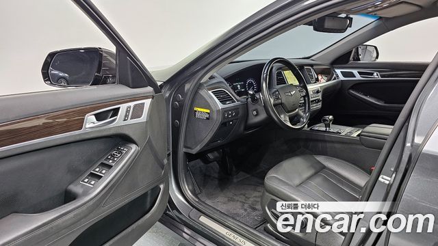 Genesis G80 2018 — photo 11
