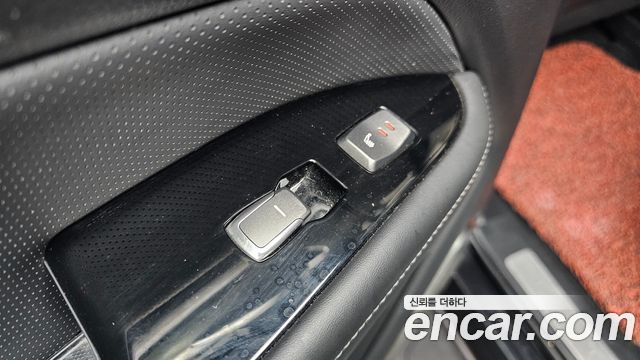 KG Mobility Rexton 2018 — photo 18