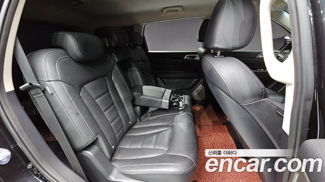 KG Mobility Rexton 2018 — photo 19