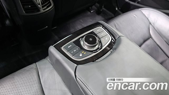 Hyundai Grandeur 2014 — photo 17