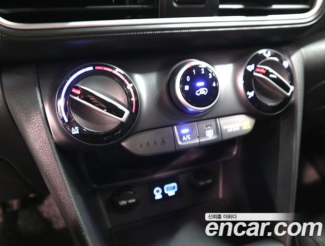 Hyundai Kona 2018 — photo 14