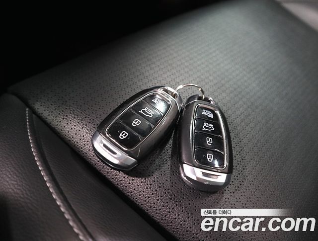 Hyundai Kona 2018 — photo 16
