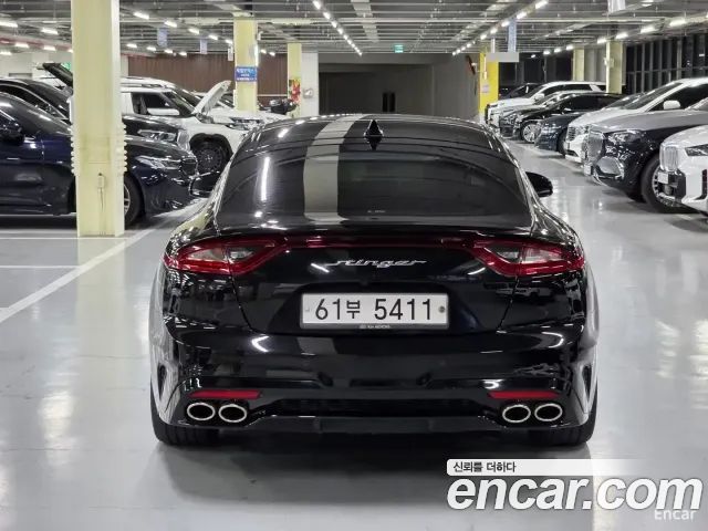 Kia Stinger 2018 — photo 3