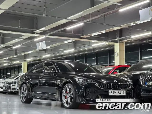 Kia Stinger 2018 — photo 5