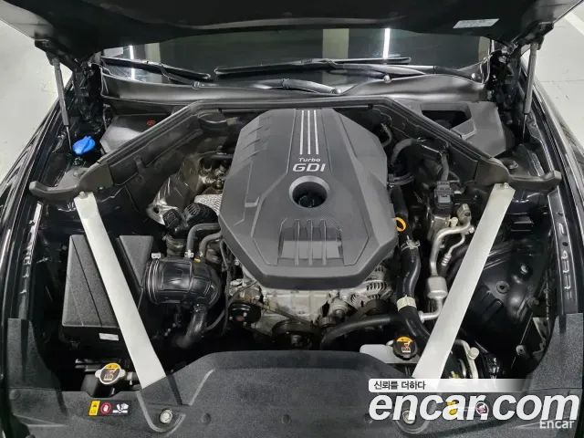 Kia Stinger 2018 — photo 20
