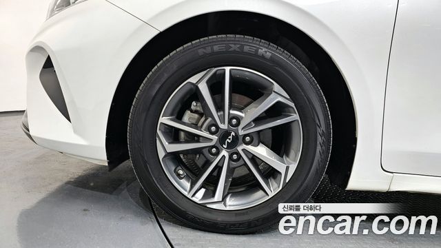 Kia K3 2022 — photo 5