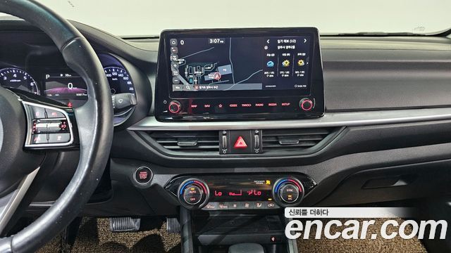 Kia K3 2022 — photo 15