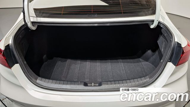 Kia K3 2022 — photo 20