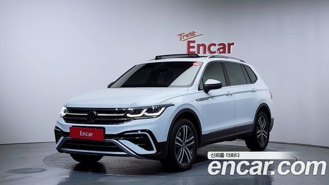 Volkswagen Tiguan 2023 — photo 1